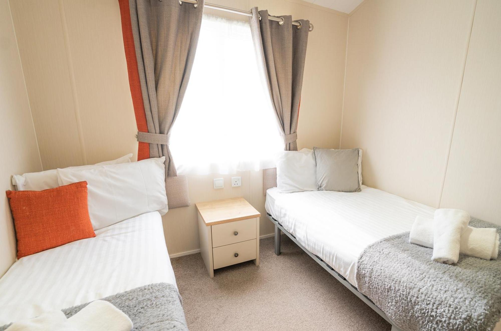 Marine Holiday Park Rhyl Bagian luar foto