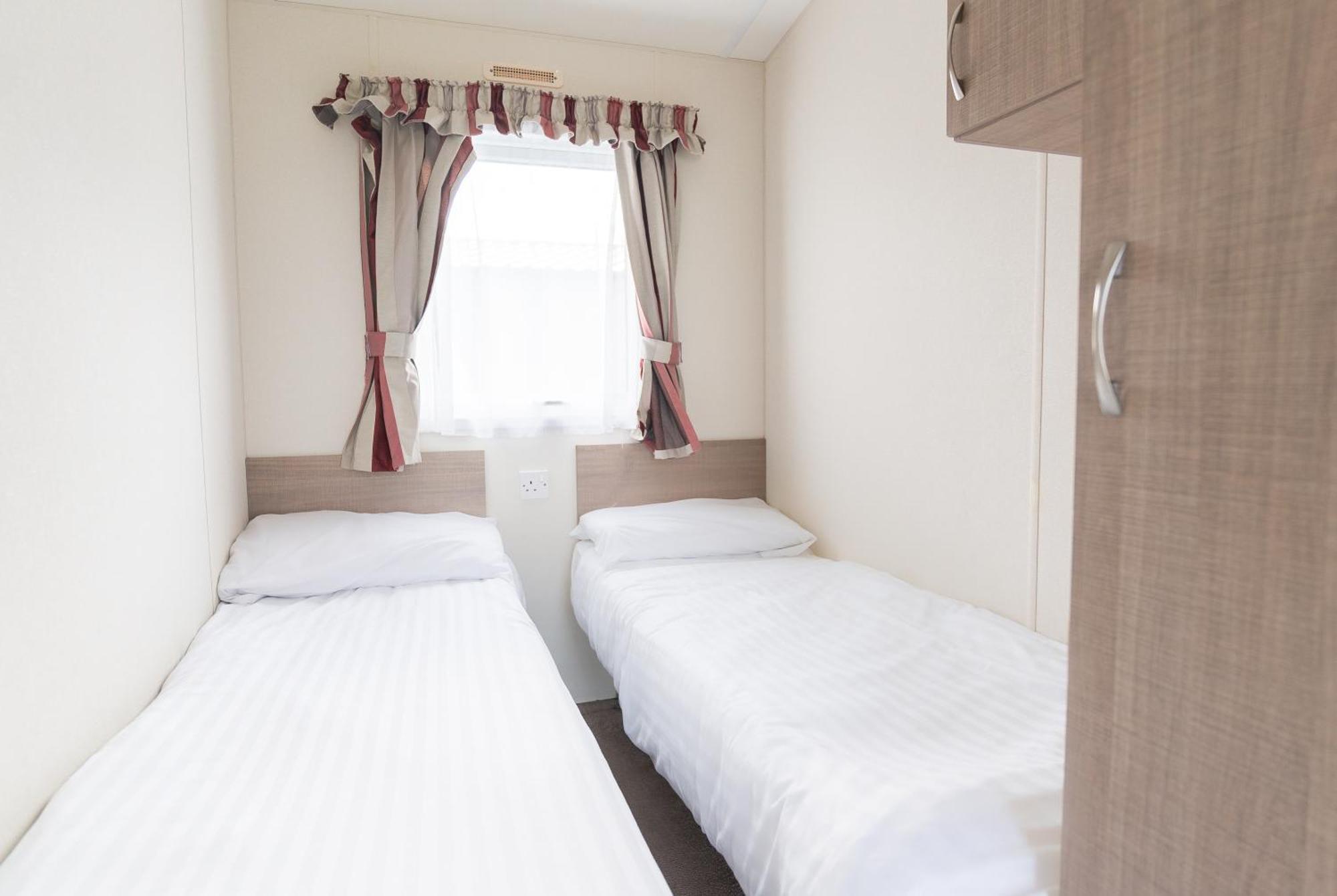 Marine Holiday Park Rhyl Bagian luar foto